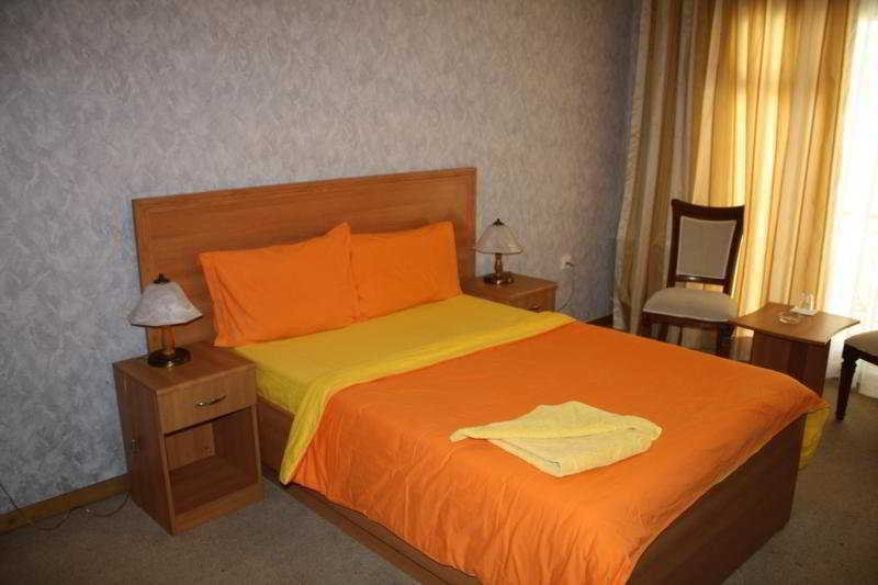 Gallery Hotel Baky Esterno foto